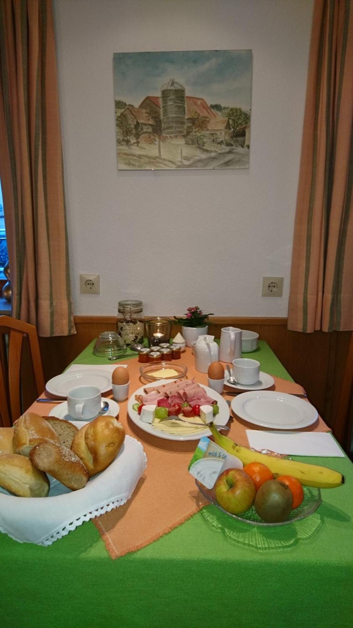Pension Landhaus Fischer Massweiler Bagian luar foto